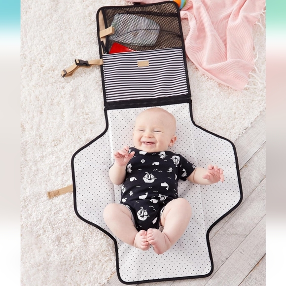 Skip Hop Portable Baby Changing Station NWT - Picture 3 of 4